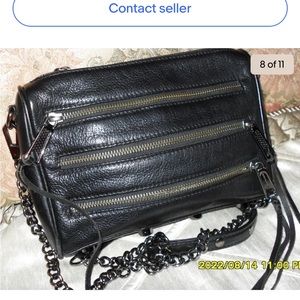 SALE😊EUC Black Rebecca Minkoffleatjer purse. Some pictures copied